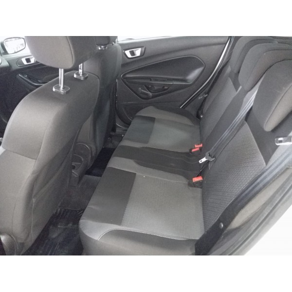 Ford Fiesta SE 1.6 Manual